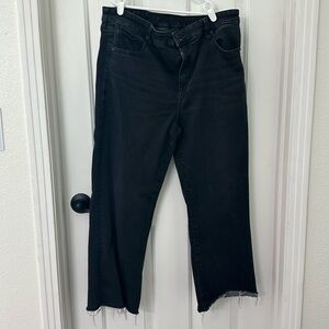 Super cute American eagle high waisted kick boot cut crop jeans